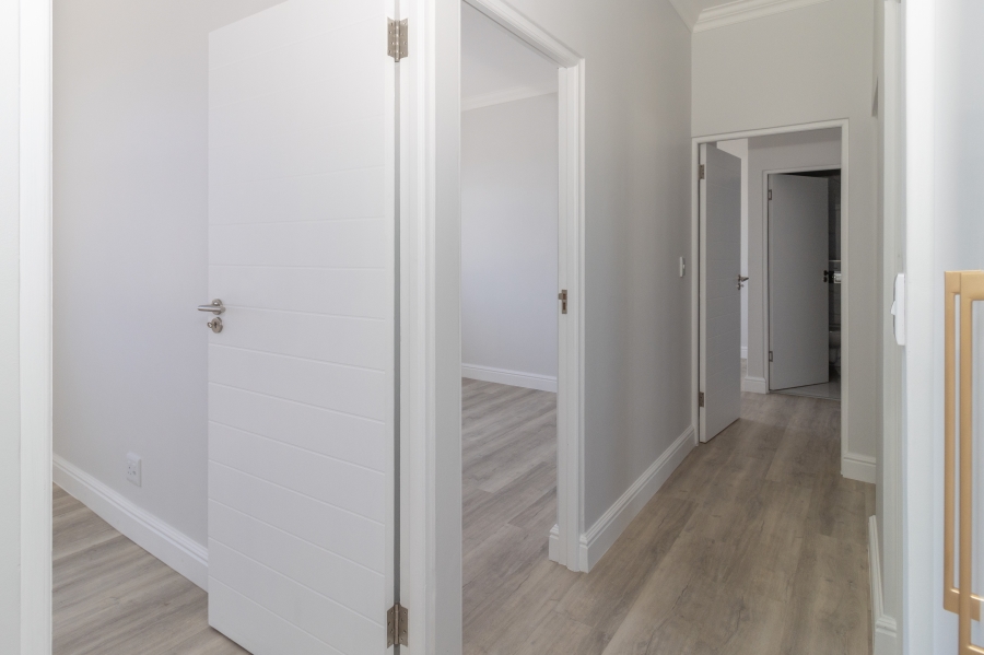4 Bedroom Property for Sale in Sandown Western Cape
